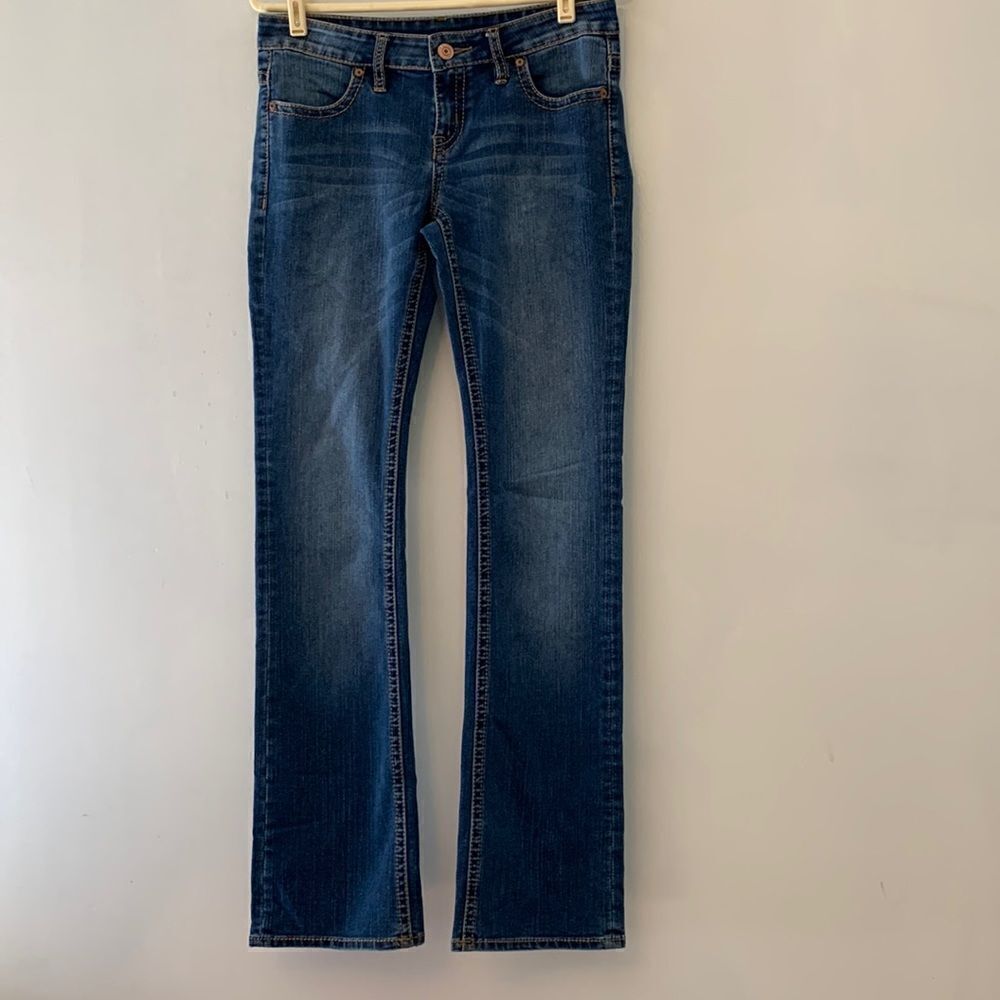 Buffalo David Bitton Mischa stretch low rise boot cut jeans Size 28 Inseam 31”